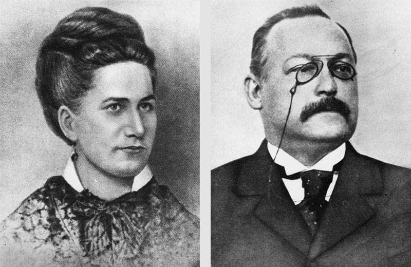 Schwarz-weiß-Porträt von Pauline Einstein und ihrem Mann Hermann Einstein